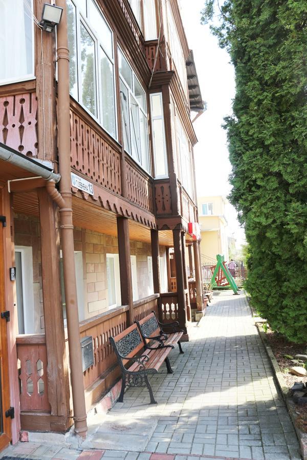 Сонячна Hotel Truskavets Luaran gambar