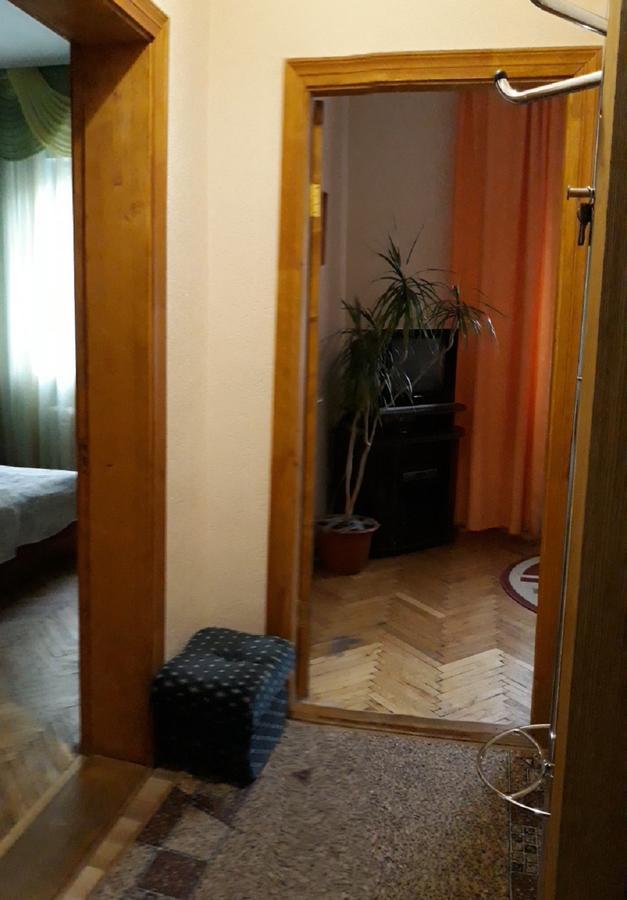 Сонячна Hotel Truskavets Luaran gambar