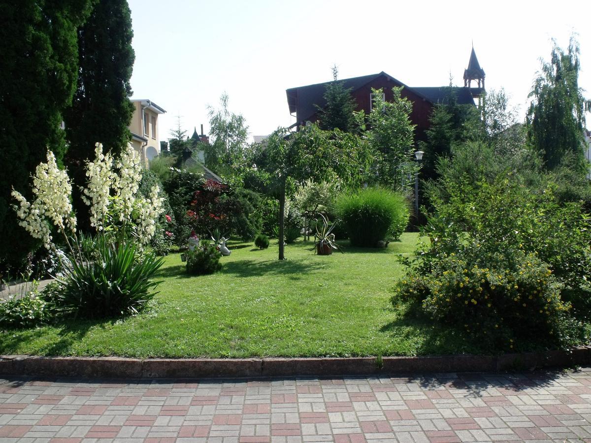 Сонячна Hotel Truskavets Luaran gambar