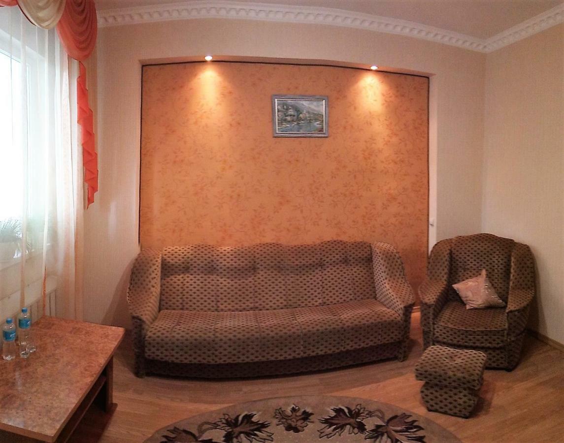 Сонячна Hotel Truskavets Luaran gambar