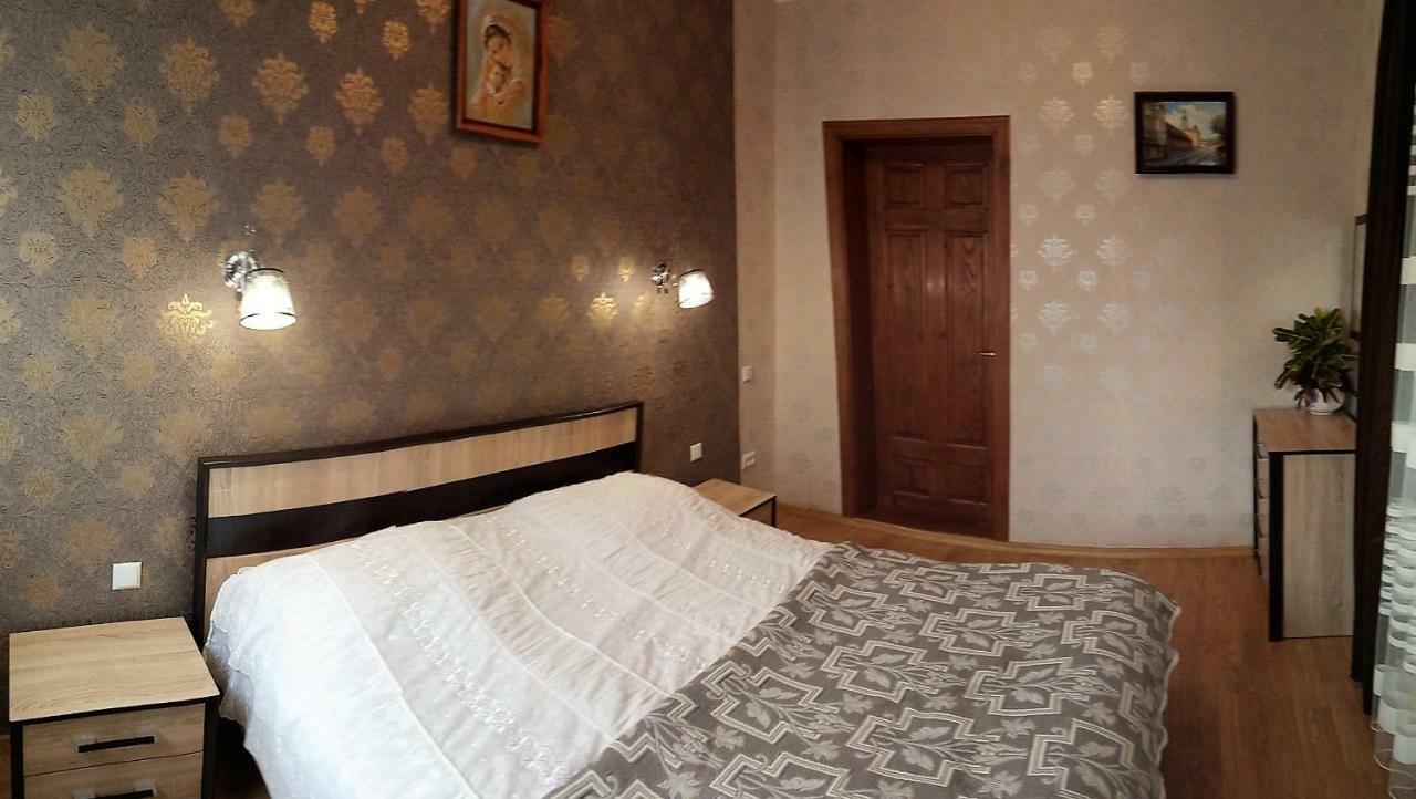 Сонячна Hotel Truskavets Luaran gambar