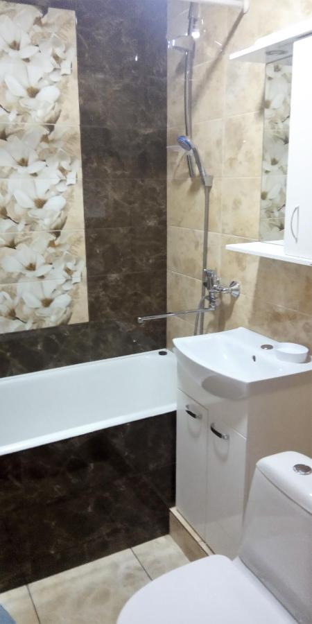Сонячна Hotel Truskavets Luaran gambar